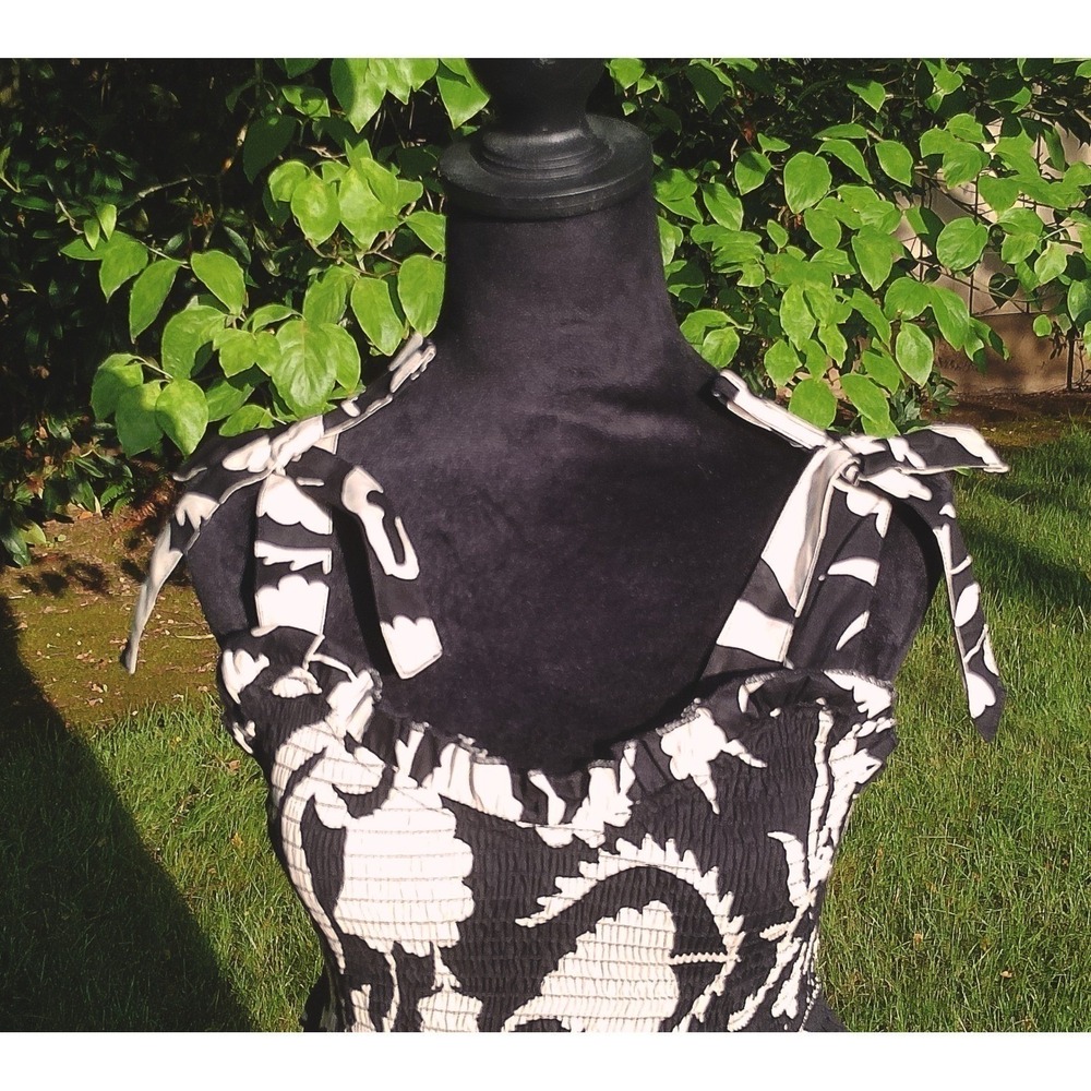 100% Cotton Maxi Dress Size (S)‎ - Summer Tiered Smocked Bow Tie Black & Cream - Picture 6 of 11